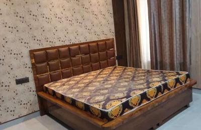 Owner free 2bhk ground floor available for rent sector 89